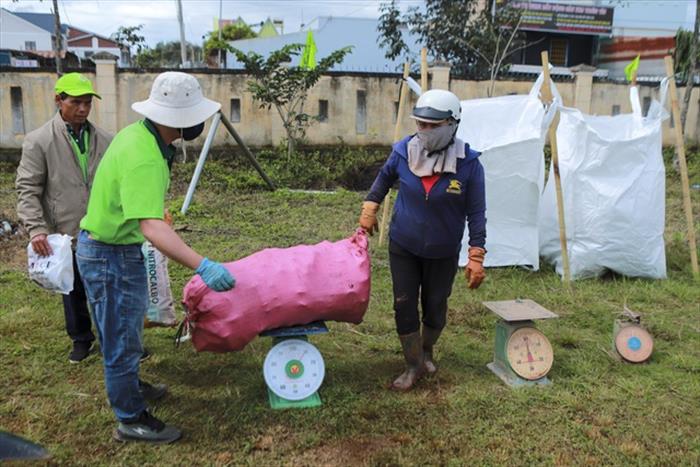 MÔI TRƯỜNG SẠCH TẠO CUỘC SỐNG XANH
